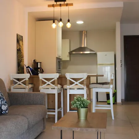 Beautiful With Pool In Mar Apartment