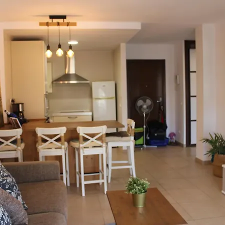 Beautiful With Pool In Mar Apartment